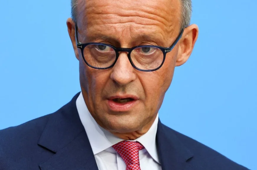 Merz zapowiada: "Koniec z państwem opiekuńczym, bezrobotni żyją lepiej niż pracujący."