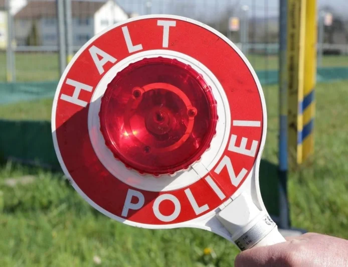 Mandaty i punkty karne w Niemczech. Praktyczny przewodnik po Bußgeldkatalog