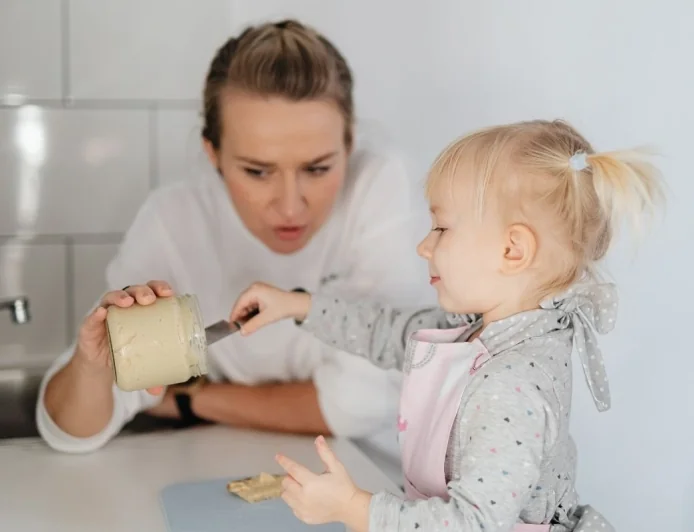 Ile trzeba więcej pracować, żeby to się opłacało? Samotna matka, pełen etat i niemieckie koszty życia
