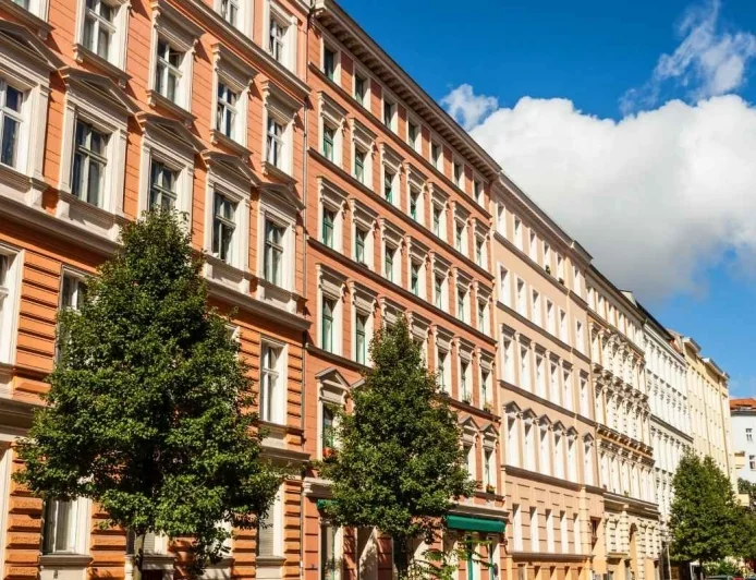 „Skoro mogę, to zostaję”. Dlaczego w Berlinie mieszkania socjalne zajmują także ci, którzy nie muszą