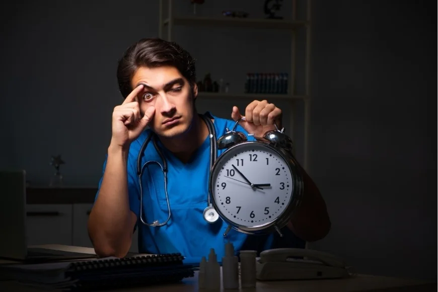 Praca zmianowa niszczy zdrowie. Pieniądze nie rekompensują biologicznego kosztu